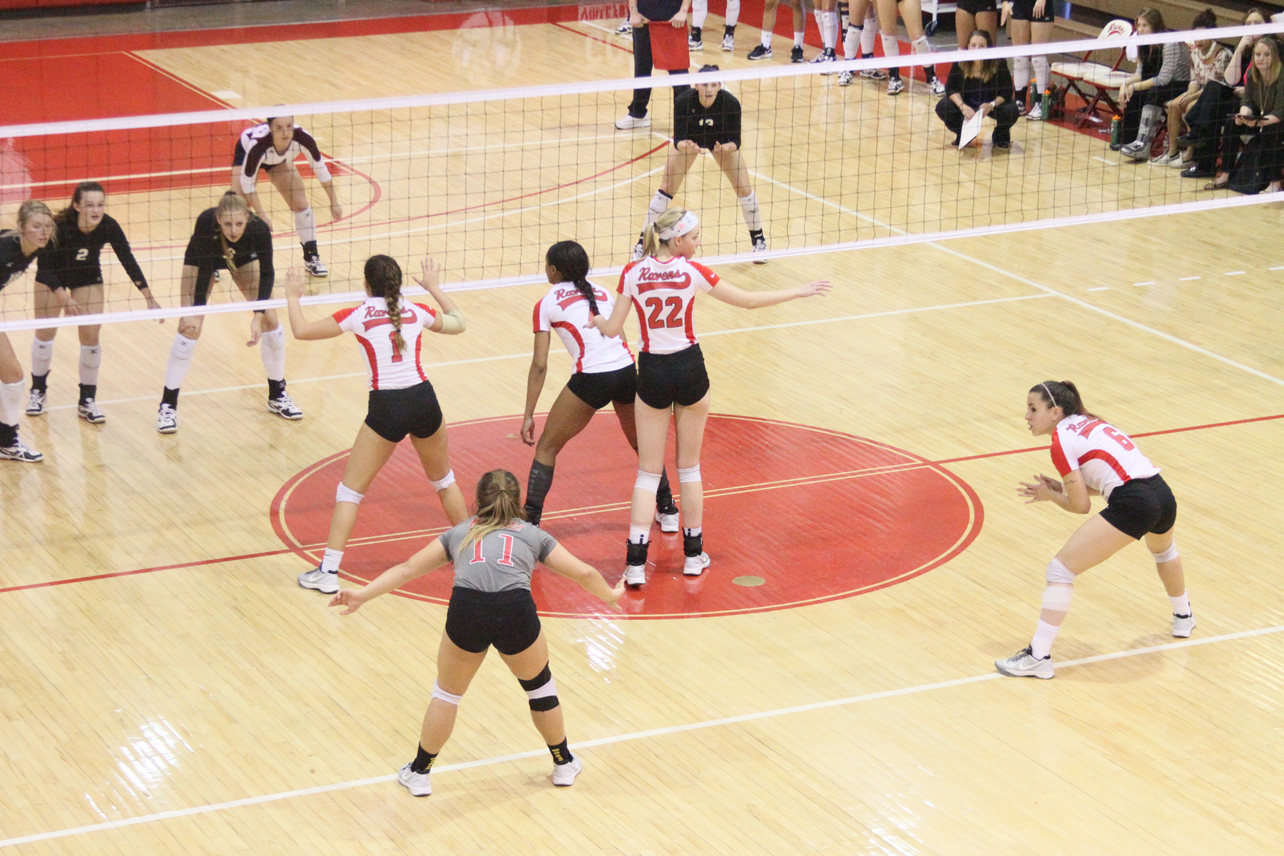 Red Raven Volleyball Loses in NJCAA National Quarterfinal Round to Catawba Valley 0-3