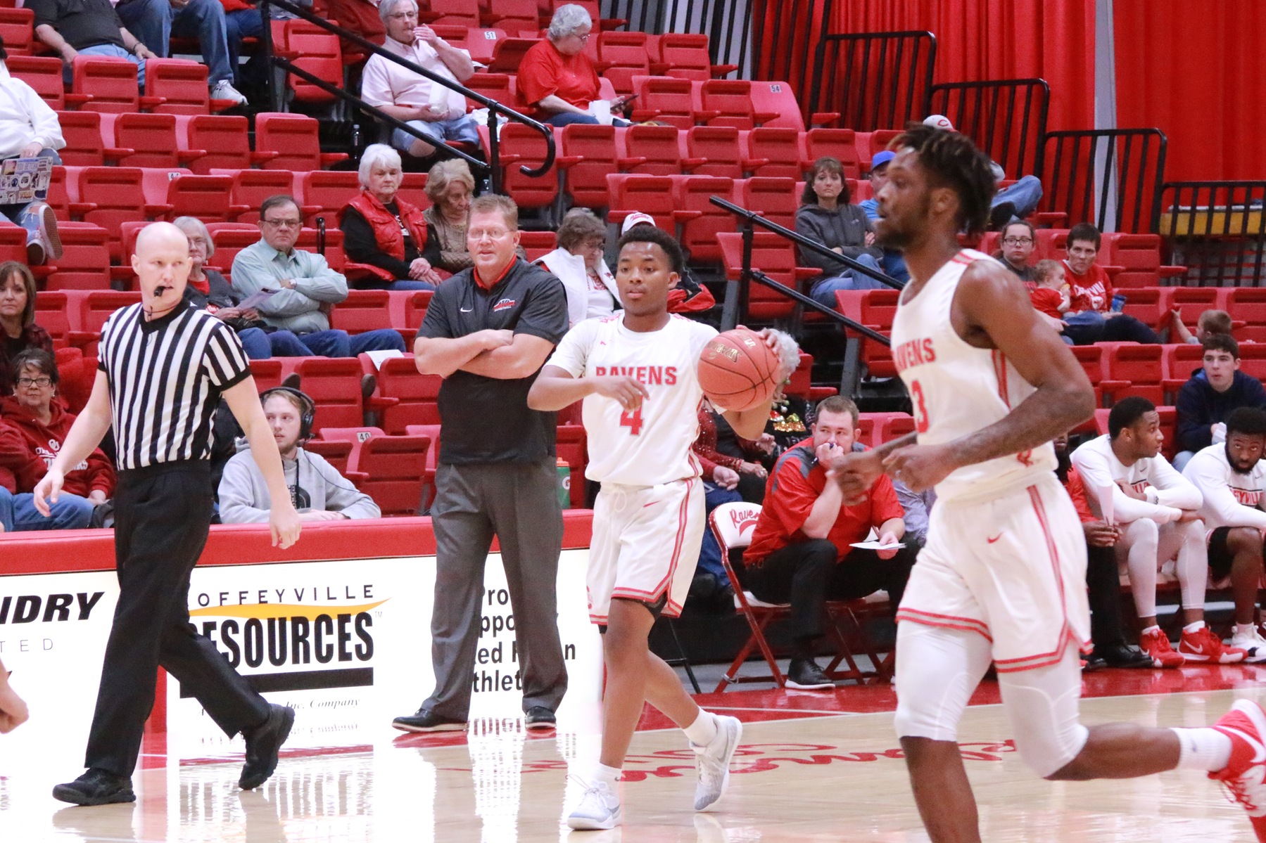 Red Raven Men's Basketball Team Powers Over Colby, 73-56