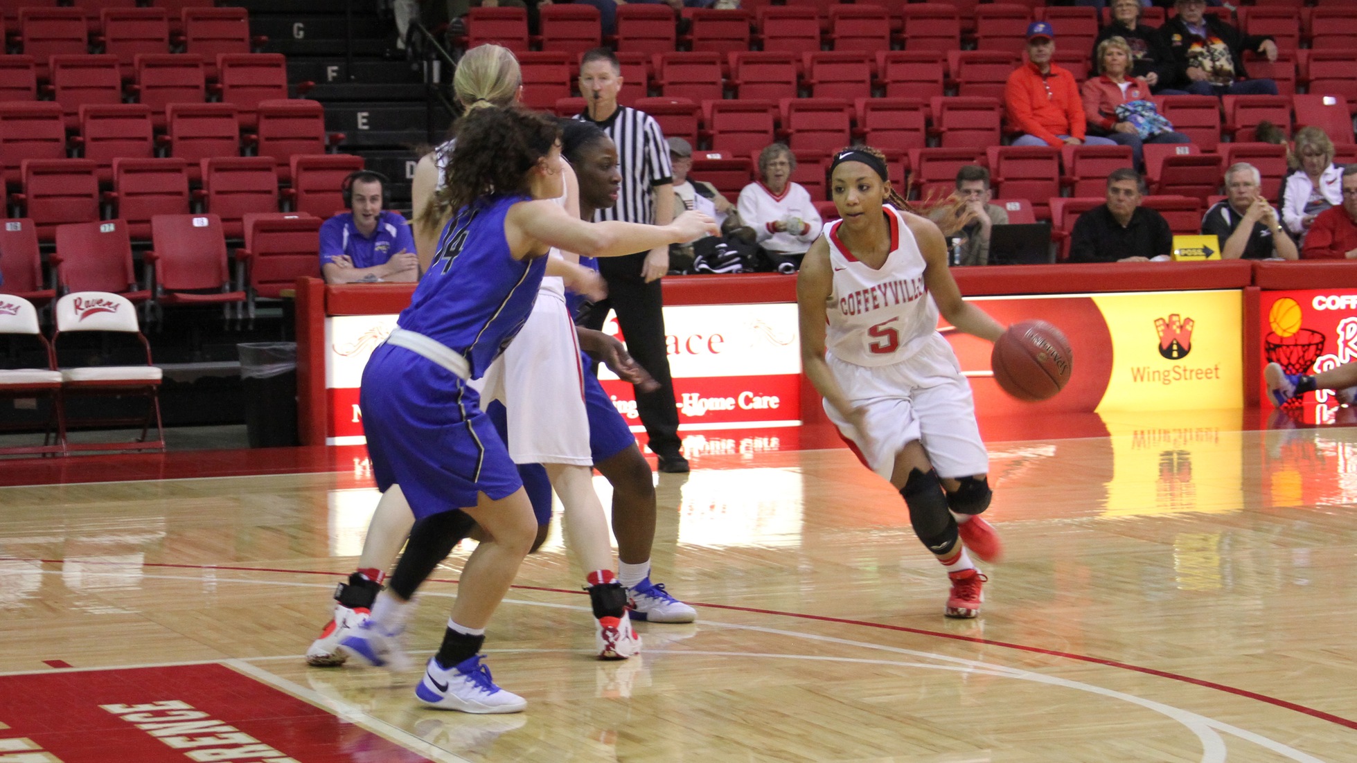 Strong Fourth Quarter Powers Red Raven Women Over Barton 58-48