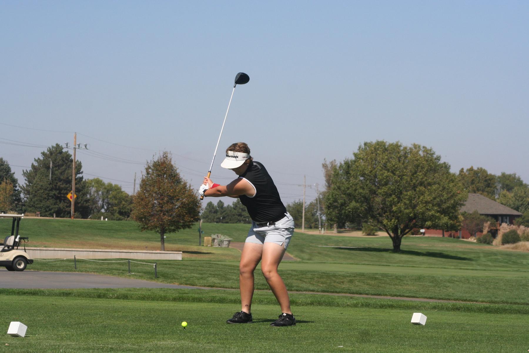 Red Raven Women's Golf Competes at KJCCC #4 Tournament in Emporia Kansas